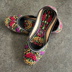 Beautiful Handmade Shoes, Very Minor Scuffs On Trim On Heel Of One Shoe (See Pics) Never Worn. Women’s Size 9.5. Traditional Embroidered Flats With Flat Heel, Meenakari Flats, Embroidered Multicolor Flats With Round Toe, Embroidered Multicolor Round Toe Flats, Traditional Multicolor Embroidered Flats, Bohemian Slip-on Flats With Handwork, Traditional Embroidered Slip-on Flats, Multicolor Embroidered Slip-on Flats, Embroidered Multicolor Slip-on Flats