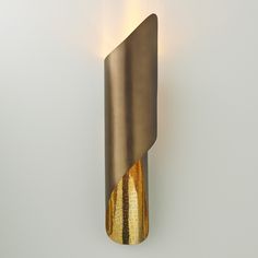 a wall light that is on the side of a wall