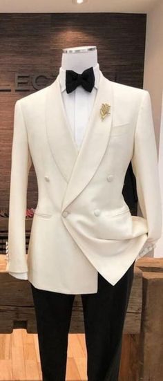 White Blazer Men, Party Wear Blazers, Double Breasted Suit Men, Off White Coat, White Wedding Suit, Ivory Suit, White Tux, Double Breasted Tuxedo, White Tuxedo