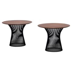 Warren platner pair of side or occasional tables Knoll International USA, 1960s Oak, bronzed steel Measures: 18.5 height × 24 diameter inches. Knoll Platner, Bronze Side Table, Warren Platner, Modern Side Tables, Side Table Design, Modern Side Table, Steel Rod, Beveled Glass, Modern Dining