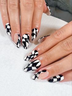 Stars And Checkered Nails, Checkerboard Nail Art, Wavy Checkered Nails, Checker Board Nails Design, Checkered French Tip Nails, Nail Art Checkered, Checkered Flag Nails, Harlequin Nails, Monkey Nails