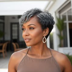 Short Grey Hairstyles For Black Women, Short Hairstyles For Grey Hair, Grey Pixie Haircut, Grandma Hairstyles, Rihanna Haircut, Style Bangs, The Right Hairstyles, Short Pixie Cuts, Gray Hair Pixie Cuts