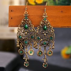 * Material -> Alloy My Bundle Deal! { Get 15% Off W/ 3+ Items } ->Plus, Receive A Free Gift >>Offer Friendly Closet<< >{ All Fair Values Accepted }< Complimentary Gift Wrap! >>>{ Valid On All Jewelry Items }<<< Hollow Earrings, Casual Jewelry, Indian Earrings, Ethnic Earrings, Long Dangle Earrings, Bohemian Earrings, Green Gemstones, Metal Earrings, Vintage Crystal