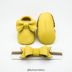 "YELLOW BOW MOCCASIN -->> MANY COLORS AVAILABLE!! <<--- Please see link: https://www.etsy.com/shop/BySophiaBaby/search?search_query=moccasins&order=date_desc&view_type=gallery&ref=shop_search -->> !! <<--. 1. {MOCCASIN DESCRIPTIONS:} - Made with 100 % genuine leather and with elastics at the opening and around the ankle for easy to slip on & off, and most Important: stay on child's foot! - Perfect for any occasion. - Ideal for walkers and non walkers. - Al Yellow Moccasins With Rubber Sole And Round Toe, Yellow Round Toe Moccasins With Rubber Sole, Yellow Slip-on Moccasins With Rubber Sole, Baby Leather Shoes, Baby Moccasin Pattern, Moccasin Pattern, Toddler Moccasins, Baby Moccs, Unique Headband