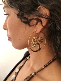 Tree of life Brass Thread Scroll Earrings Aesthetic Tree, Tree Of Life Earrings, Tree Jewelry, Never Lose Hope, Enjoy The Journey, Jewelry Hand, Meaningful Jewelry, Jewelry Lookbook, Threader Earrings