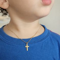 Engraved Children's Gold Cross Necklace Gold  Kids Dainty Cross Necklace Baptism Gift for Her Christening Gift Toddler Baby Girl Cross Unisex Cross Description This lovely cross chain necklace is specially designed for little believers. It is a significant and elegant jewel that represents faith and protection, perfect as a gift for baptisms, communions, birthdays and other special occasions. 💖 DETAILS  Measure Cross 15MM X 9MM engraved letter 2 MM ⋆14 Inch  * 16 Inch *18 lnch ⋆ 18k Gold Filled Cross Necklace Gold, Dainty Cross Necklace, Baby Necklace, Engraved Initials, Gold Cross Necklace, Cross Chain, Gold Baby, Beaded Choker Necklace, Gold Cross