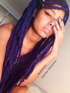 Gold Hair Rings, Black Crowns, Dread Ideas, Purple Braids, Purple Yarn, Yarn Braids, 70s Hair