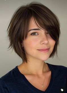 Mom Haircuts Short, Chin Length Hair With Layers Straight, Short French Bob With Bangs Fine Hair, Short Hair For Plus Size, Short Layered Bobs, Best Haircuts, Short Wavy Hair