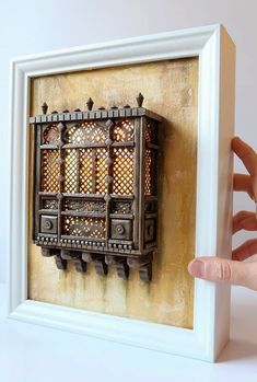 A Moroccan wooden balcony miniature with lights and a yellow wall Balcony With Lights, Moroccan Balcony, Wood Art Diy, Yellow Wall, Miniature Houses, Miniature Crafts, Miniature Model, Miniature Furniture, Miniature Art