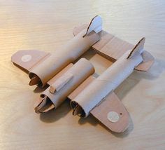 Cardboard Toys, Cardboard Art, Modern Diy, Recycled Crafts, Diy Toys