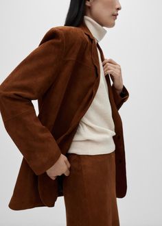 100% suede leather jacket - Women | MANGO USA Blazer With Belt, Outfit Minimalist, Textured Knit Sweater, Silk T Shirt, Suede Leather Jacket, Contemporary Wardrobe, Cashmere Gloves, Tailored Coat, Wool Mini Skirt