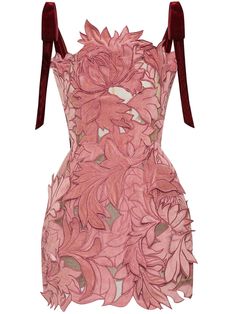 Oscar De La Renta Peony guipure-lace Mini Dress - Farfetch Floral Holiday Dress, Dark Pink Dress, Chloe 2024, Cocktail Dress Pink, Scalloped Neckline, Feeling Pretty, Elegant Attire, Wardrobe Edit, City Dress