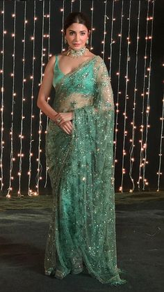 Priyanka Chopra and Nick Jonas’s Mumbai Reception Bollywood Designer Sarees, Designer Sarees Wedding, Indian Sari Dress, Sari Dress, Party Sarees, Indian Fashion Saree, Saree Designs Party Wear, Indian Woman, Saree Trends