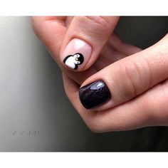 Photo Small Design Nails, Cute Animal Nails, Penguin Nails, Animal Nail Designs, Winter Sparkle, Short Acrylic Nails Designs, Xmas Nails, Manicure E Pedicure