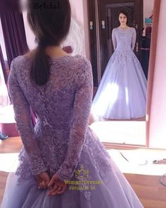 Lavender Lace Bodice Long Sleeve Tulle Ball Gown Prom Dress Gaun Peplum, Pose Pengantin, Long Sleeve Ball Gowns, Tulle Prom Dresses, Long Sleeve Prom, Kelly Rowland, Vintage Prom, Tulle Ball Gown, Ball Gowns Prom