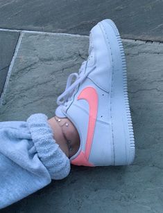 VSCO - relatablemoods - Images Baby Nike, Shoes Sneakers Nike, Cute Nike Shoes