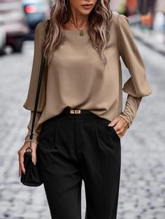 F00199045-113 Lantern Sleeved Blouses, Loose Outfit, Puff Sleeve Blouse, Round Neck Tops, Lantern Sleeves, Amelie, Top Casual, Shirt Sleeves, Nasa