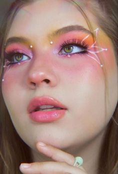 Karneval Diy, Cute And Aesthetic, Butterfly Makeup, Cute Eye Makeup