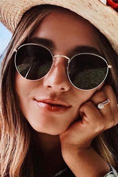 Sunglasses Ban Retro Hippie Round MARILYN Women Men GAFAS SHADZ Medium Size @ Sunglasses Photography, Sunglasses Aviators, Sunglasses For Your Face Shape, Sunglasses Cute, Dark Sunglasses, Shape Sunglasses, Street Beat, Luxury Mirror, Mirror Sunglasses