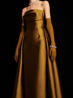 The Tiffany Maxi Dress in Gold – Solace London Tiffany Dresses, Solace London, Glam Dresses, Looks Chic, Classy Dress, Fancy Dresses, Maxi Dresses, Gorgeous Dresses