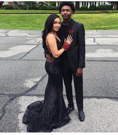 Black Theme Prom Couples, Black Prom Dress Couple Outfit, All Black Prom Couple Outfit, Black Prom Outfits For Couples, Black Dress Prom Couple, Black And Red Prom Couple, All Black Prom Couple, All Black Suit Prom