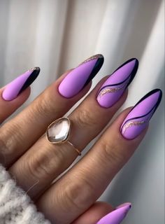 Dark Purple Acrylic Nails Design, Nails Violet, Ongles Gel Violet, Swirl Nail Art, Fancy Nail Art, Unghie Sfumate, Purple Nail Art, Wow Nails, Sassy Nails