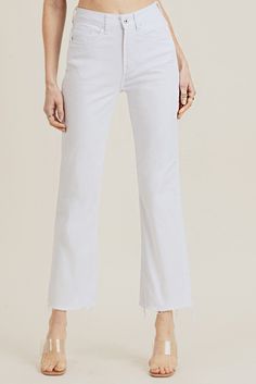 These trendy white jeans have become my All Time Favorite to wear this season! Every girl loves straight leg denim that fits perfectly in all the right places! HIGH RISE RAW HEM STRAIGHT LEG JEANS - Rise 13.5" | Inseam 29"  Fabric: 98% Cotton, 2% Spandex Color: White Ashley wears a 7 Raw Hem Straight Leg Jeans, Straight Leg Denim, High Jeans, Cropped Jeans, Denim Wash, Wide Leg Jeans, Quality Clothing, High Waist Jeans, Straight Jeans