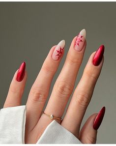 Christmas Nails Inspo 2024, Classy Almond Nails Ideas, Xmas Nail Ideas, Uñas Ideas, Red Christmas Nails, Red Nail Designs, Snowflake Nails, Burgundy Nails