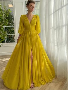 Fitted V-neck Tulle Dress, Fitted Tulle Long Dress, Luxury Full-length Tulle Party Dress, Fitted A-line Gown With Tulle Skirt, Full Length Tulle Party Dress, Fitted Tulle Maxi Evening Dress, Fitted Tulle Skirt Evening Dress, Fitted Tulle Maxi Dress For Evening, Flowy Full-length Formal Dresses