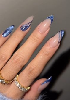 Tattoo Nails, Blue Christmas Nails, Hairstyles Anime, New Years Eve Nails, Her Nails, White Nail, Xmas Nails