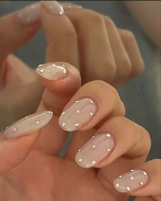 #nailsart #simplenailart #springnails Designer Nails, Nails Inspired, Romantic Nails, Glittery Nails, Minimal Nails, Nails Only, December 2024, Bridal Nails, Minimalist Nails