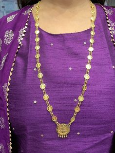 22 Karat Gold 'Lakshmi' Kasu Mala / Kasulaperu - 235-GN3076 - in 14.850 Grams for USD $1329.29. 
Made in India by Totaram Jewelers Online this product is in Gold - 22 Karat BIS Hallmark 916 KDM Gold  & is an excellent gift for Adult - Women. Ships fully insured with secured guaranteed delivery for free with your order over $250 from New Jersey USA & comes with 30 days exchange policy. Women Necklace Gold, Kasu Mala Designs Gold, Thushi Necklace Gold, Kaasu Mala Gold Haram, Kasulaperu Jewellery, Kasu Mala, Unique Gold Jewelry Designs, Gold Pearl Jewelry, Black Beads Mangalsutra Design