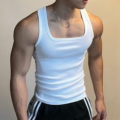 Gym Guys, Tracksuit Tops, Slim Fit Top, Cool Outfits For Men, Streetwear Men Outfits, Sleeveless Tshirt, Slim Fit Men, Mens Fitness, Mens Tank Tops