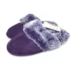 Jessica Simpson Faux Fur Slippers Shoes Memory Foam Indoor/Outdoor Use New Without Box / New With Tags Size: Large 8-9 Purple The Color Might Be Slightly Different Due To Lighting Or Monitor Settings. Please Take A Look At All The Pictures As A Part Of A Visual Description And Message Me With Any Questions. Thank You For Viewing. Purple Winter Slippers With Round Toe, Purple Round Toe Winter Slippers, Fur Mules, Faux Fur Slides, Pink Slippers, Open Toe Slippers, Black Slippers, Soft Slippers, Faux Fur Slippers