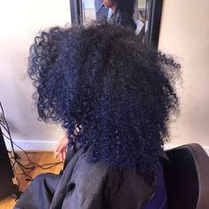 Midnight Blue Indigo Hair Color, African Hair Styles, Blue Natural Hair, Ideas For Hair Color, Midnight Blue Hair, Indigo Hair, Blue Hair Aesthetic, Blue Black Hair Color, Navy Blue Hair