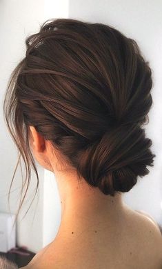 Neck Models, Low Bun, Hair Up Styles, Penteado Cabelo Curto, فستان سهرة