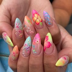 Colorful French Summer False Nail Short Almond Press on Nails for Nail Art 24pcs Soya Mumu, Unghie Nail Art, Nagel Tips, Colorful Nails, Summery Nails, Stick On Nails, Pretty Acrylic Nails, Floral Nails, Dope Nails