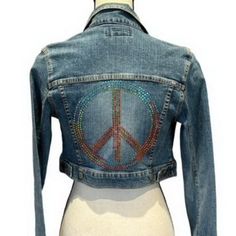 Vintage Go Denim Cropped Jean Jacket Size Small New With Tags Rhinestone Peace Sign On Back Hippie Denim Outerwear For Festivals, Band Jean Jacket, Jean Jacket Art Sherpa, Hippie Fitted Denim Jacket, Retro Denim Jacket With Patches, Cropped Jean Jacket, Boho Jeans, Crop Jean Jacket, Basic Embroidery