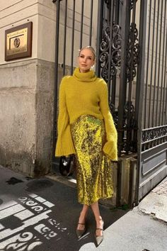 Spring Outfits Girly, Yellow Outfit Aesthetic, Girly Summer Outfits, Yellow Outfits, Outfit Verano, Aesthetic Yellow, Summer Outfits 2024, Style Evolution, Summer Yellow