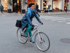 Paris Cycling Fashion, Bike Style, Style Fall, Copenhagen, Cycling, Autumn Fashion, Bicycle