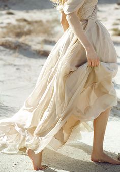 Fashion Fotografie, Bridal Gown Inspiration, Bridal Atelier, Romantic Academia, Sarah Seven, Gown Inspiration, A Dress