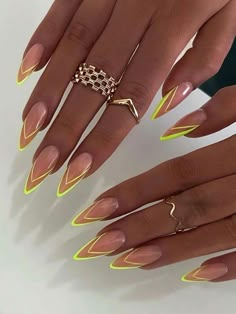 Neon Yellow Nails, Nails Holiday, Yellow Nails Design, Yellow Nail, Neon Nails, Hot Nails, Yellow Nails