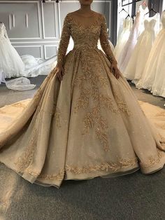 Long Ball Gown Sweetheart Satin Lace Wedding Dresses with Sleeves-BIZTUNNEL Gala Dresses Elegant, Champagne Prom Dress Long, Yellow Evening Gown, Bell Sleeve Wedding Dress, Prom Dress 2022, Prom Dresses Ideas, Lisa Smith, Wedding Dresses 2022, Long Sleeve Bridal Gown