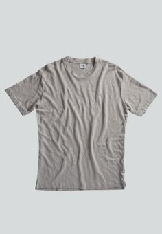 Short Sleeve 100% linen jersey knitted t-shirt in a soft, ultra-breathable French yarn. A perfect summer piece to keep you comfortable in the heat. Linen Tee, Knitted Tshirt, Perfect Summer, The Heat, Knit Jersey, Heat, Yarn, Boutique, Grey