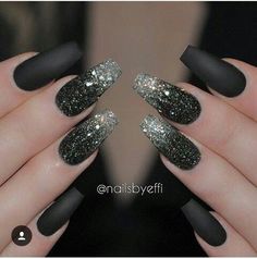 Black Nails With Glitter, Unghie Sfumate, Pink Gel, Black Nail Designs, Christmas Nails Acrylic, Super Nails, Ideas Nails, Nail Designs Glitter, New Year's Nails