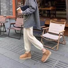 Lasaky - Henan Sangpo Thick-soled Winter Boots with Integrated Sheepskin and Fur, as Worn by Zhou Dongyu Zhou Dongyu, Toe Sandals, Mary Jane Shoes, Work Shoes, Cut Design, Canvas Shoes, Winter Boots, Chunky Heels, High Top