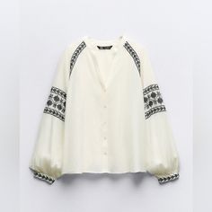 Cream Colored Blouse With Black Embroidery. Button Front. New With Tags. Size Small. Contrast Embroidery, Jeans Blazer, Zara Outfit, 70 Dress, Linen Blazer, Collar Blouse, Crew Neck Shirt, Embroidered Blouse, Swimwear Accessories