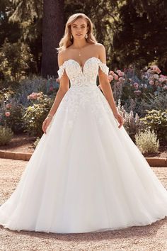 Sophia Tolli Wedding Dress Sophia Tolli: Y22177 - Reverie Sophia Tolli, Dream Wedding Ideas Dresses, Wedding Dress Fabrics, A Line Wedding Dress, Plus Size Wedding, Party Gowns, Wedding Dress Styles, Dreams Come True, A-line Wedding Dress