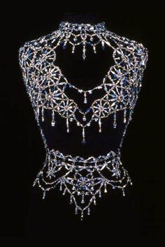 Regilla ⚜ Gail Be Designs - Silver Starflower Stone Clothes, Fantasy Dress, Body Chain Jewelry, Fantasy Jewelry, Design Silver, Body Jewellery