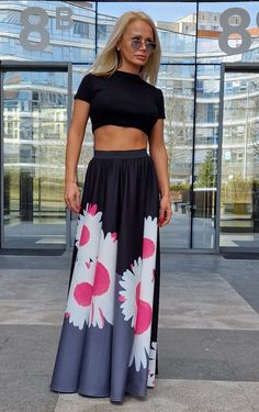 High Waist Skirt, Floral Maxi Skirt, Long Skirt, Extravagant Skirt, Gothic Skirt, A-line Skirt Size Guide cm Size XS: Bust 84cm/Waist 64cm/ Hip 90cm Size S: Bust 88cm/Waist 68cm/ Hip 94cm Size M: Bust 92cm/Waist 72cm/ Hip 98cm Size L: Bust 96cm/Waist 76cm/ Hip 102cm Size XL: Bust 100cm/Waist 80cm/ Hip 106cm Size 2XL: Bust 104cm/Waist 84cm/ Hip 110cm Size 3XL: Bust 108cm/Waist 88cm/ Hip 114cm Size 4XL: Bust 112cm/Waist 92cm/ Hip 118cm Size 5XL: Bust 116cm/Waist 96cm/ Hip 122cm Size Guide inches Size XS: Bust 33in/Waist 25in/ Hip 35in Size S: Bust 35in/Waist 27in/ Hip 37in Size M: Bust 36in/Waist 28in/ Hip 38.5in Size L: Bust 38in/Waist 30in/ Hip 40in Size XL: Bust 39.5in/Waist 31.5incm/ Hip 42in Size 2XL: Bust 41in/Waist 33in/ Hip 43.5in Size 3XL: Bust 42.5in/Waist 34.5in/ Hip 45in Size 4XL Maxi Rock, Gothic Skirt, Gothic Rock, High Waist Skirt, Skirt Floral, Floral Maxi Skirt, Skirt Long, Floral Maxi, A Line Skirt